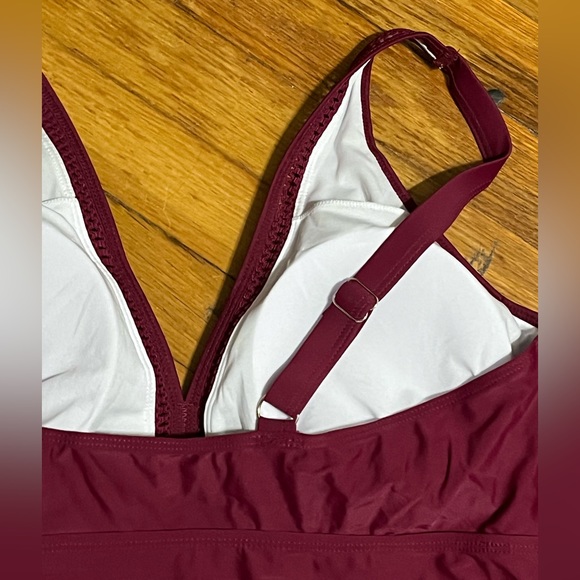 Daci burgundy one piece plus swimsuit - Picture 3 of 7